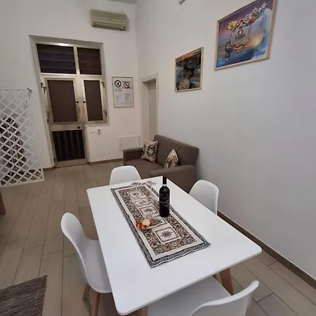 Casa Carruvedda بيت للعطل